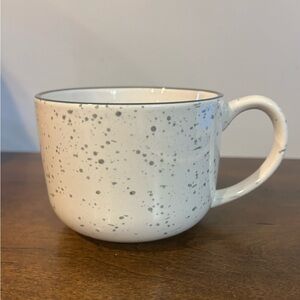 IKEA 14 Ounce Ceramic Mug White with Blue Specles & Blue Rim Trim Pristine Shape